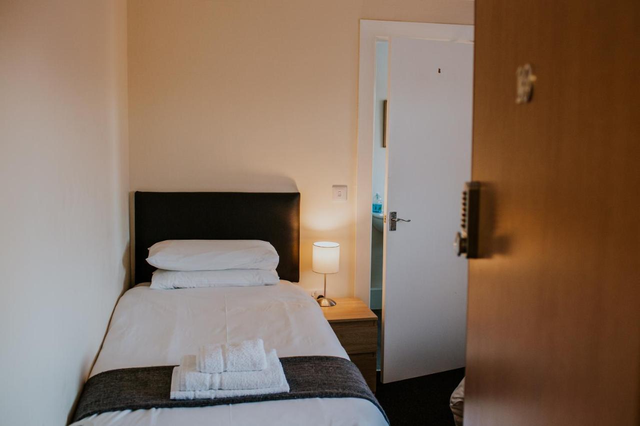 Uist Travel Accommodation Daliburgh  Eksteriør billede