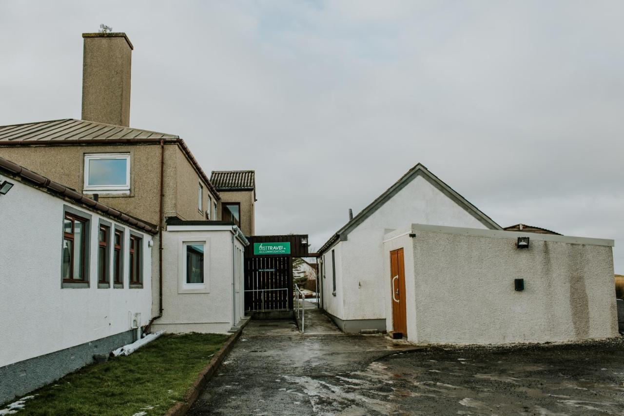 Uist Travel Accommodation Daliburgh  Eksteriør billede